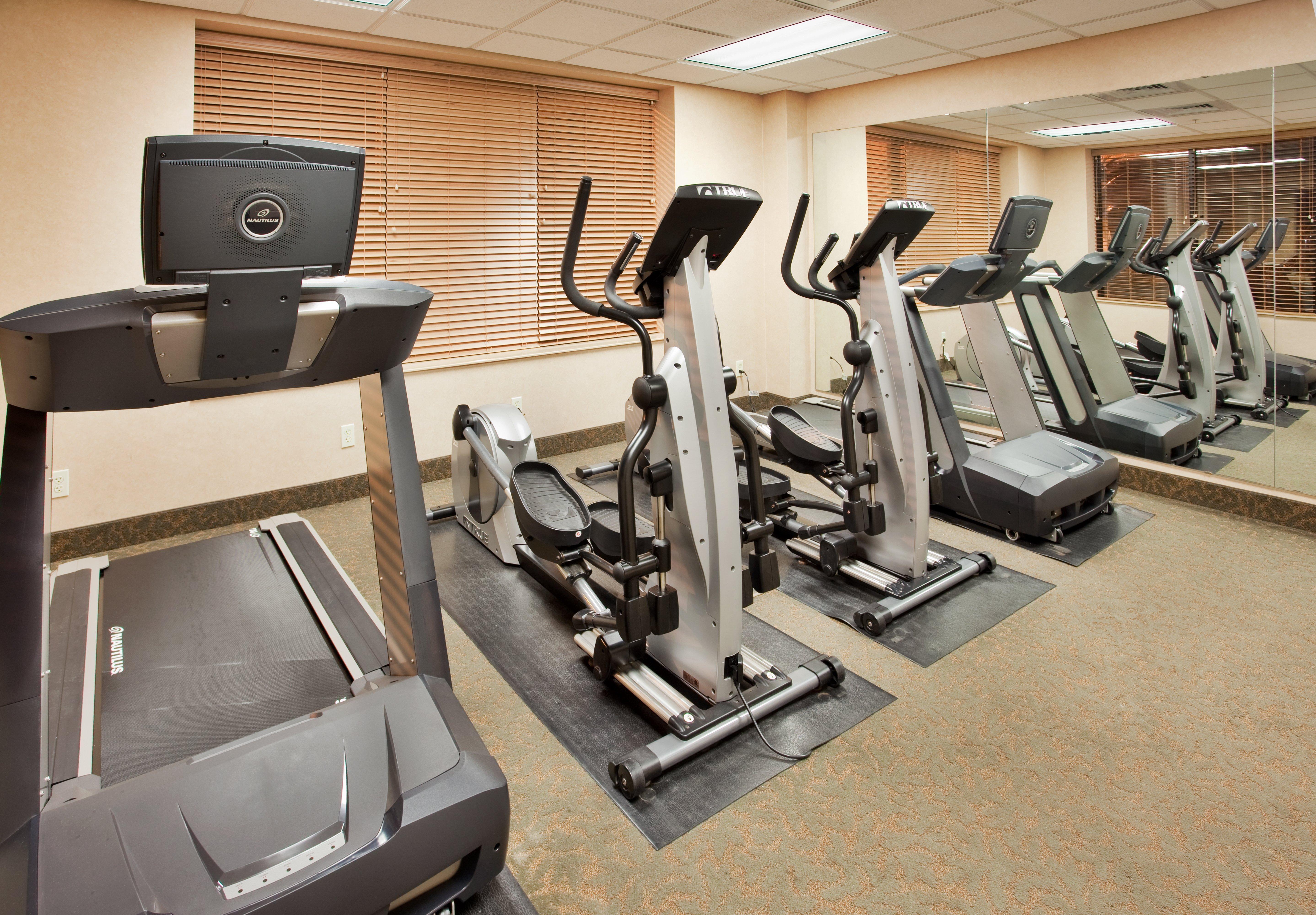 Holiday Inn Express Hotel & Suites Cape Girardeau I-55 By Ihg Exterior foto