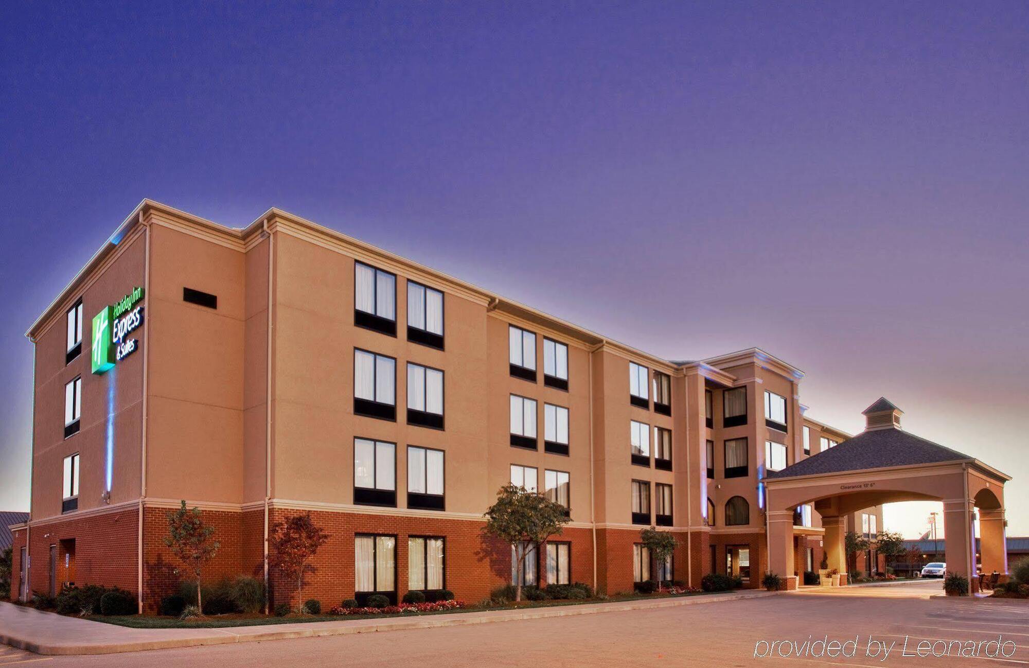Holiday Inn Express Hotel & Suites Cape Girardeau I-55 By Ihg Exterior foto